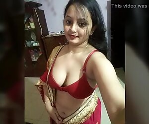 Hot Indian house wives and girlfriends pics