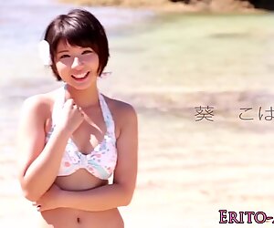 Asian bikini babe creampied outdoors