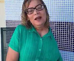 mature arm amputee