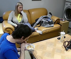 Mistress Alisha Bartlett - Warm Submissive Breakfast